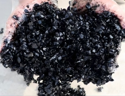 苍梧沥青冷补料（沥青砂）的优势特点与施工流程解析